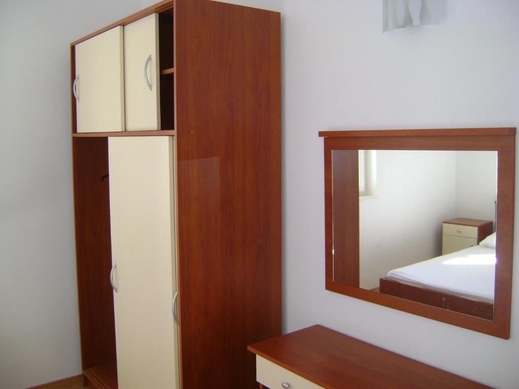Apartments Maras Mimice Cameră foto
